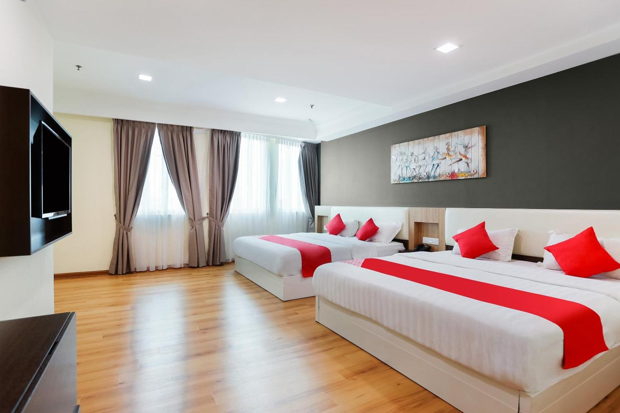 Collection O Hotel Super Cowboy Malacca Exteriér fotografie