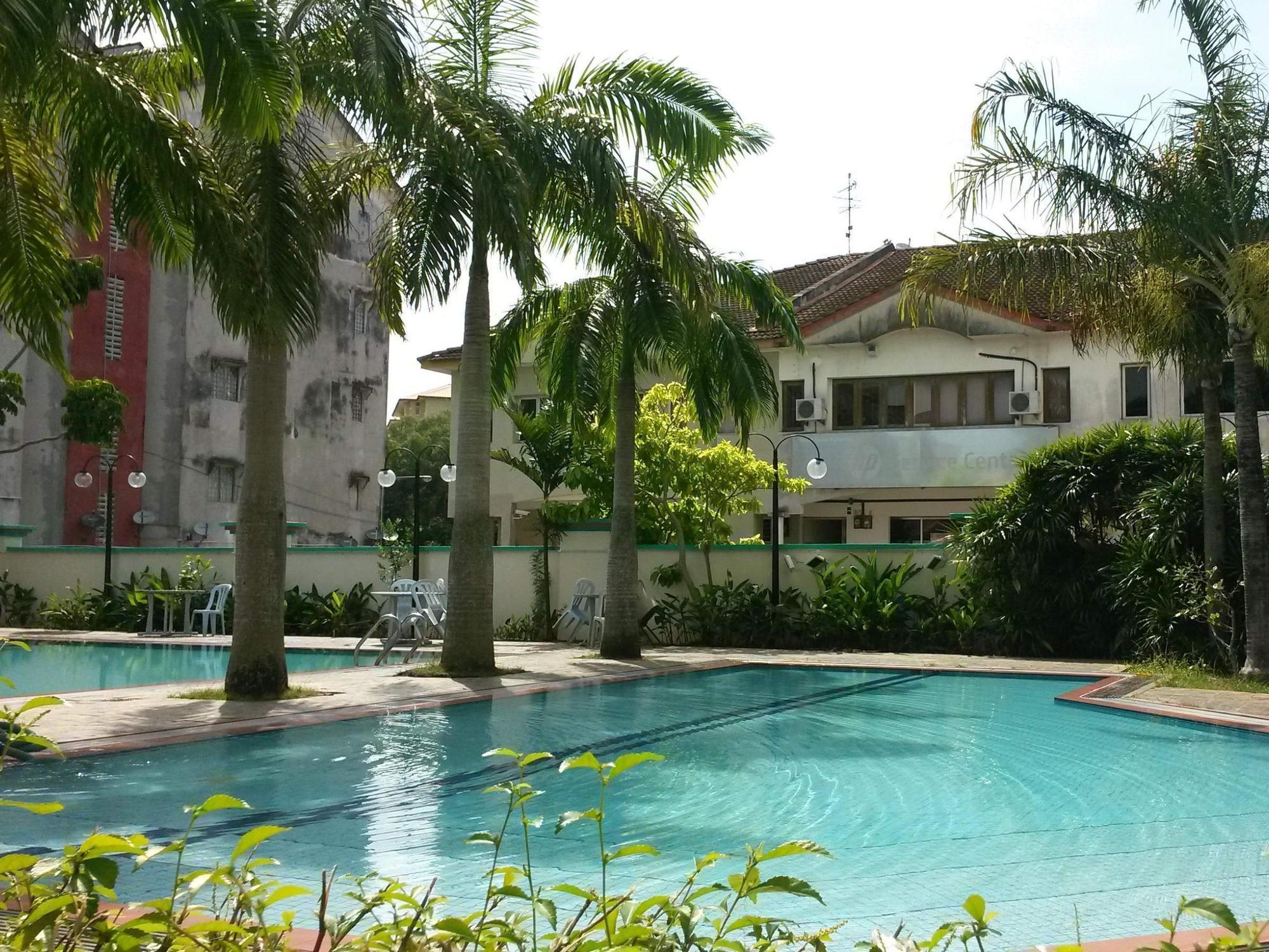 Collection O Hotel Super Cowboy Malacca Exteriér fotografie